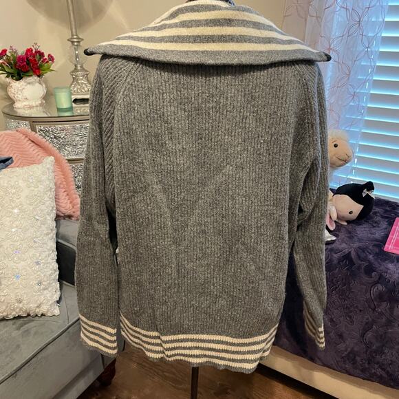 East West Lambswool 1/2 Zip Sweater - Picture 3 of 10